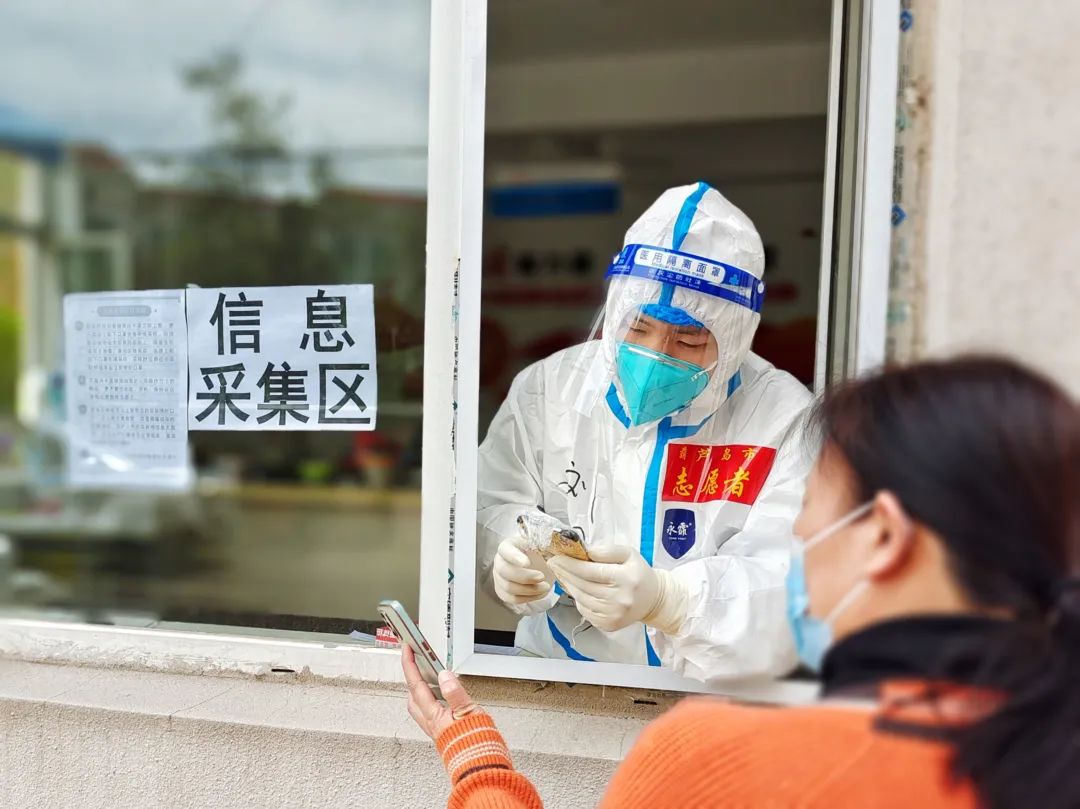 赓续红色基因，辽传学生党员驻家乡I祝党101岁快乐！