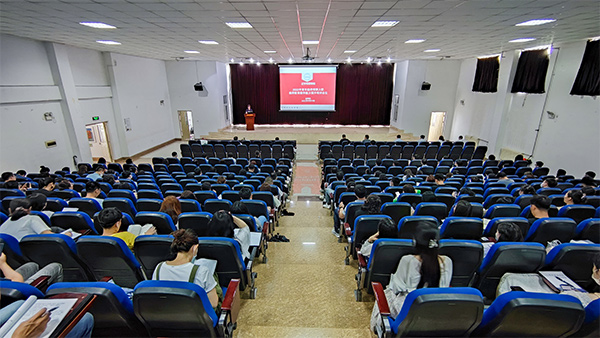 我校组织开展青年教师教育教学能力提升培训