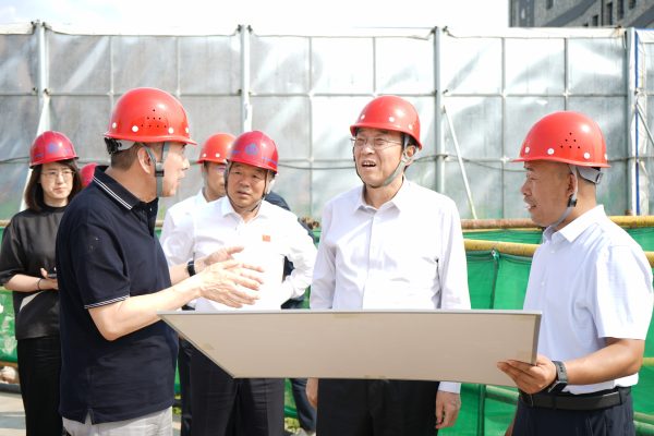沈阳市市长吕志成调研辽传AI视听科技产业园  打造辐射东北亚的网络视听产业园